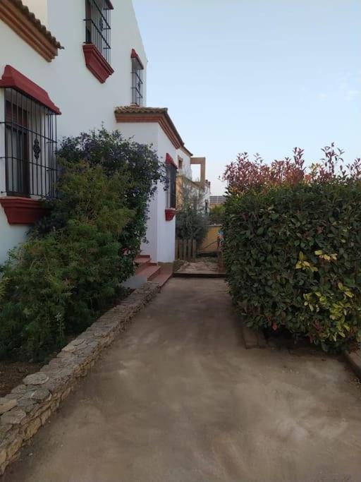 Agradable Casa Con Piscina En La Serrania. Arriate Luaran gambar